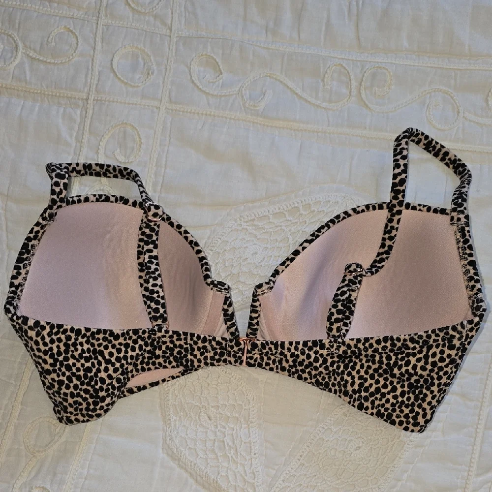 Shade & Shore Leopard Print Women's Bikini Set - Picture 3 of 6